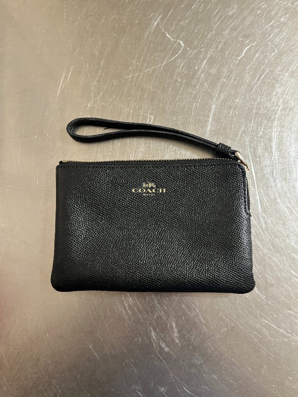 COACH Black Pebbled Leather Wristlet Wallet Bag Pouch Purse